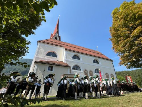 30c50cd8-3c5d-4102-bd8a-c7b1d59d42a6