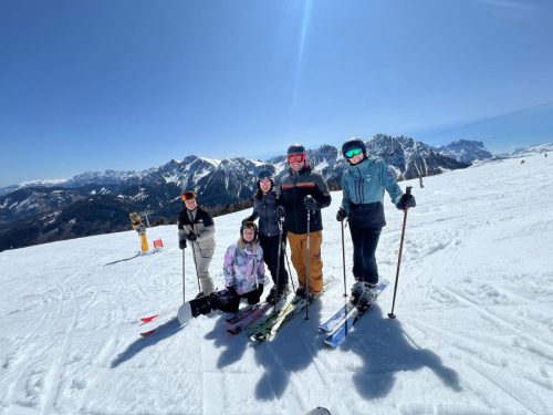 5e333051-377a-4f44-a511-e1f6f66d6d33